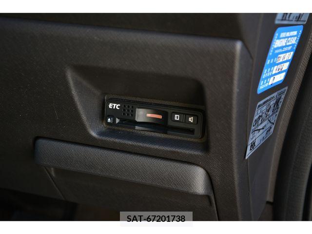 Honda e 2011-03 248178-12