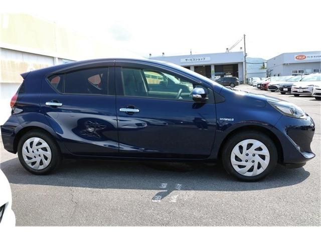 Toyota AQUA 2018-09 6034-23