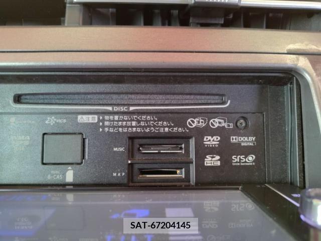 Toyota PRIUS 2013-06 282364-19