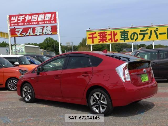 Toyota PRIUS 2013-06 282364-11