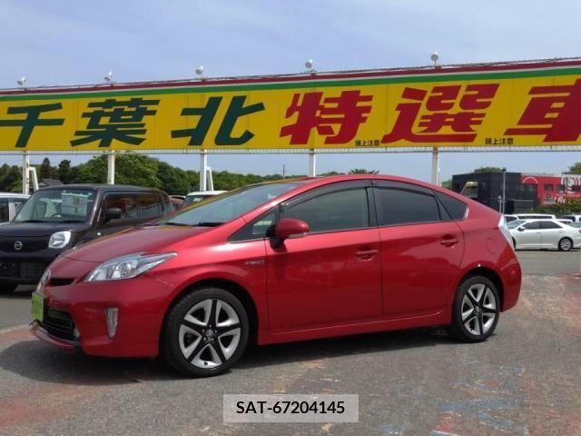 Toyota PRIUS 2013-06 282364-9