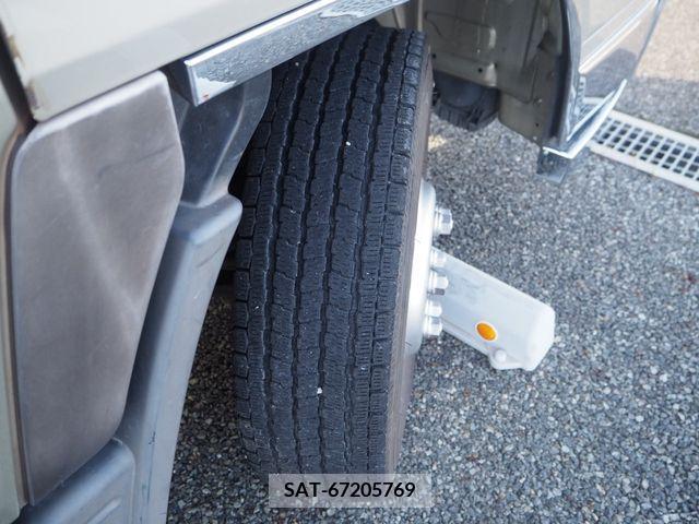 Mitsubishi CANTER 2012-06 264414-28