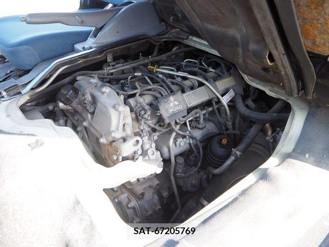 Mitsubishi CANTER 2012-06 264414-21