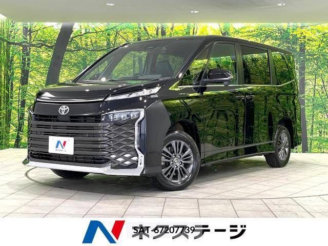 Toyota VOXY 2023-10 313619-0