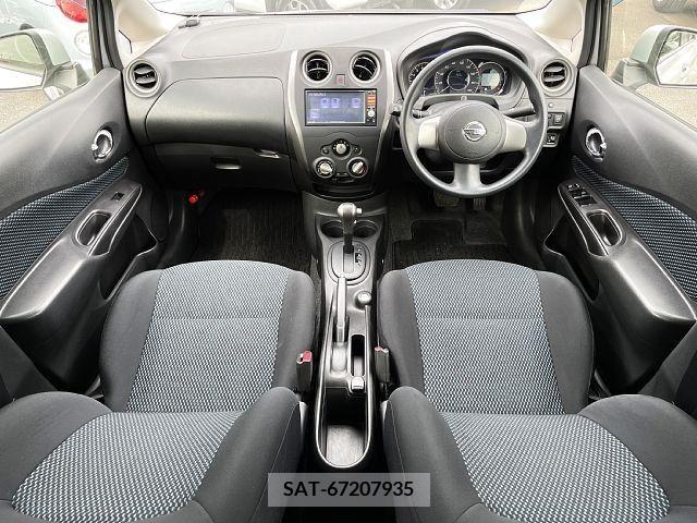 Nissan NOTE 2013-05 239611-1