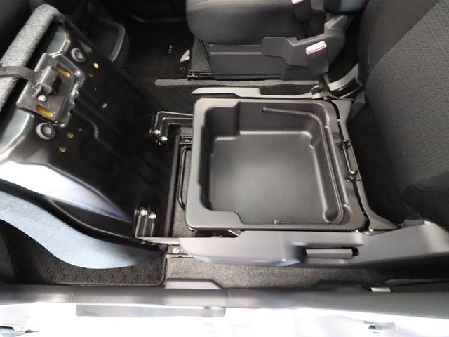 Suzuki SOLIO 2015-02 183150-5