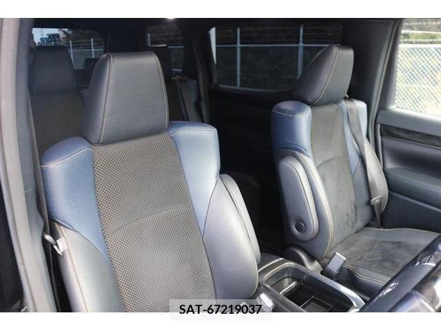 Toyota VELLFIRE 2016-12 212224-12