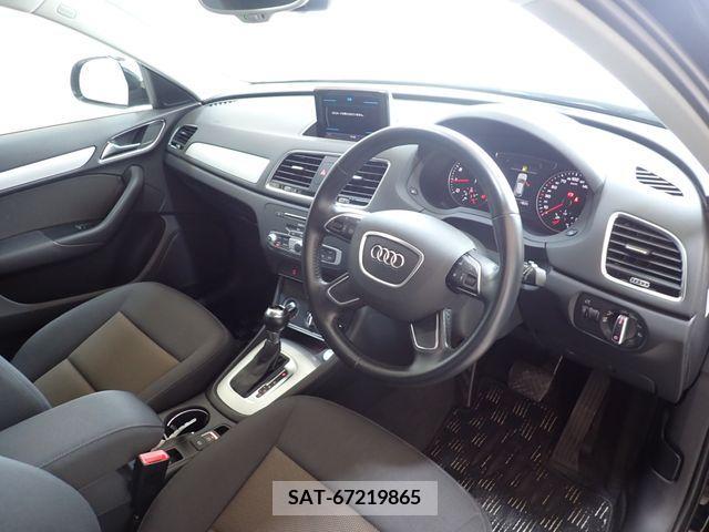 Audi Q3 2015-06 317803-1