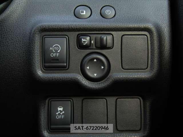 Nissan NOTE 2015-07 279965-11