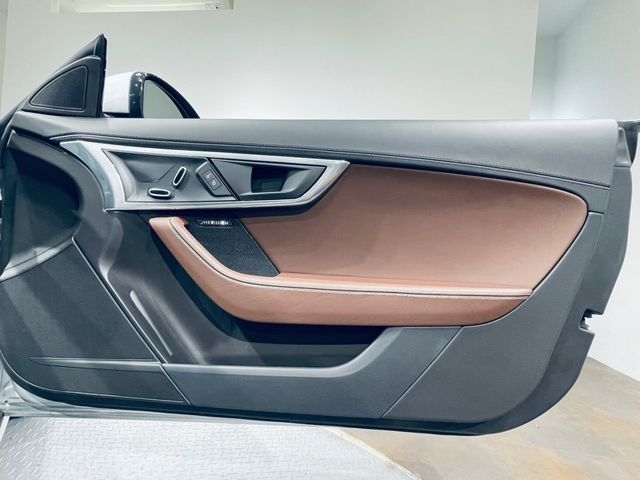 Jaguar F-TYPE 2020-12 8021-18