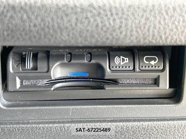 Nissan JUKE 2014-09 274028-4