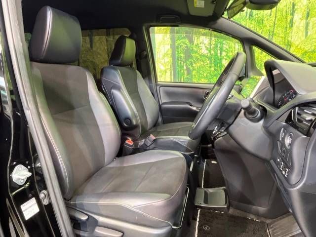 Toyota NOAH 2019-07 18774-9
