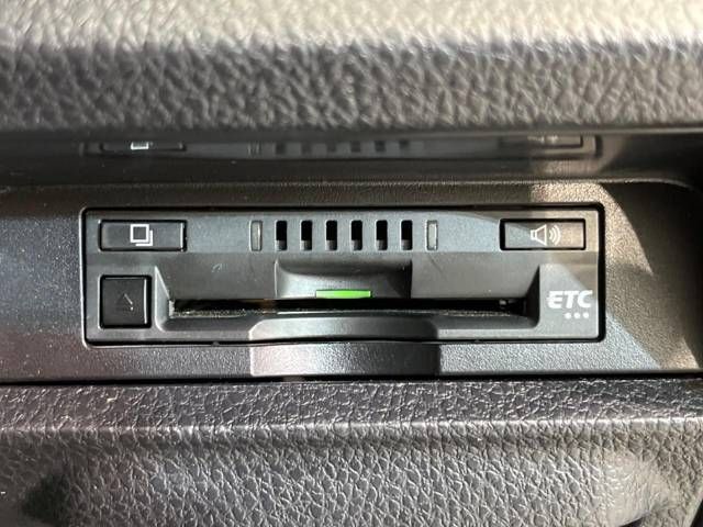 Toyota NOAH 2019-07 18774-8