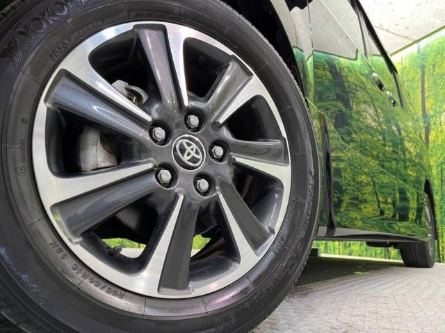 Toyota NOAH 2019-07 18774-14