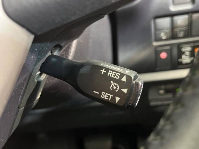 Toyota NOAH 2019-07 18774-7