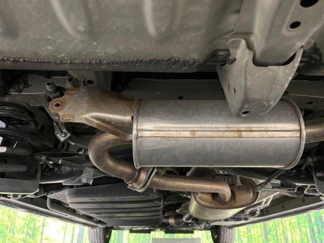Toyota NOAH 2019-07 18774-19