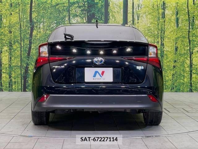 Toyota PRIUS 2021-04 281728-15