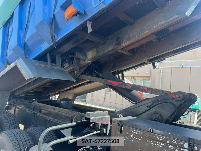 Isuzu GIGA 2001-01 270772-10