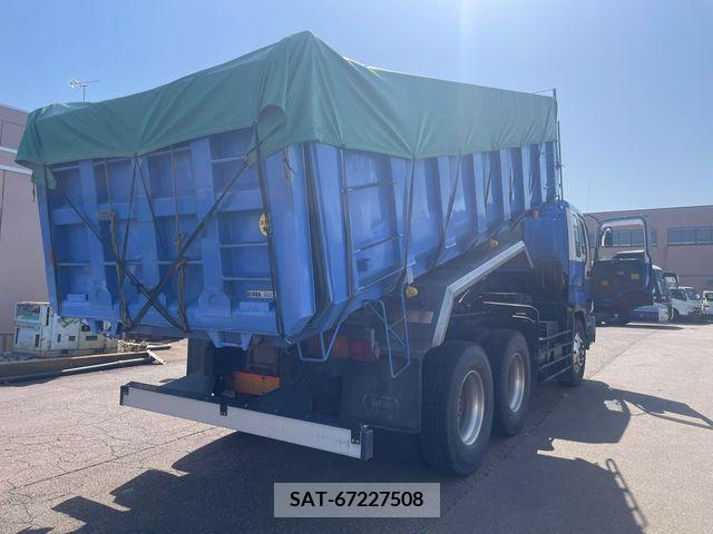 Isuzu GIGA 2001-01 270772-12