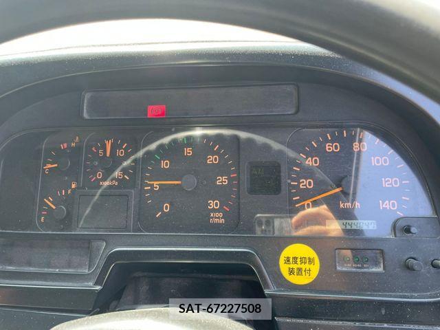 Isuzu GIGA 2001-01 270772-8