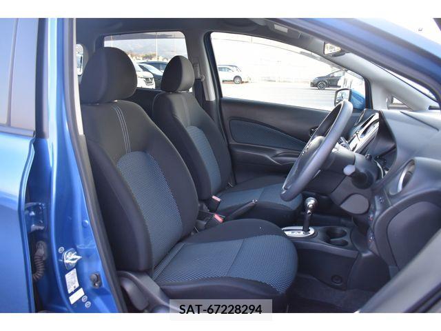 Nissan NOTE 2015-05 215522-12