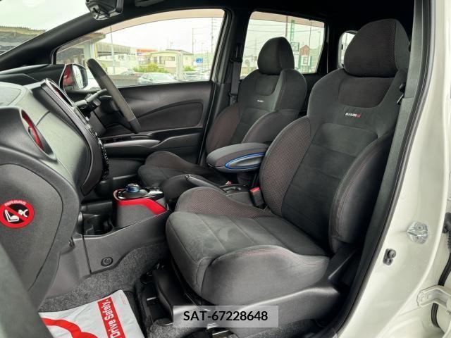 Nissan NOTE 2017-09 279990-18