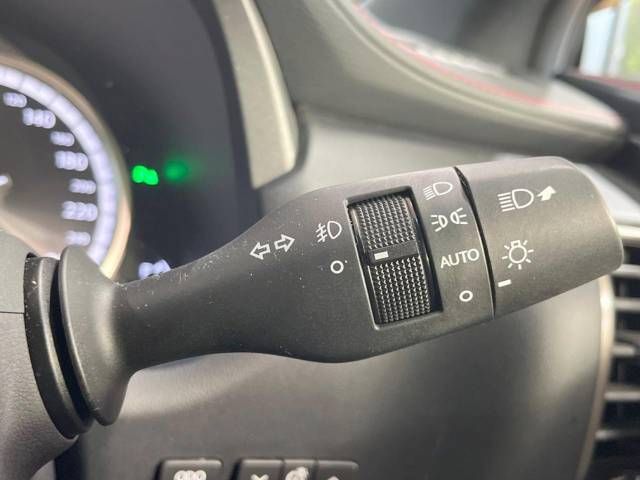 Lexus NX 2018-04 181852-8