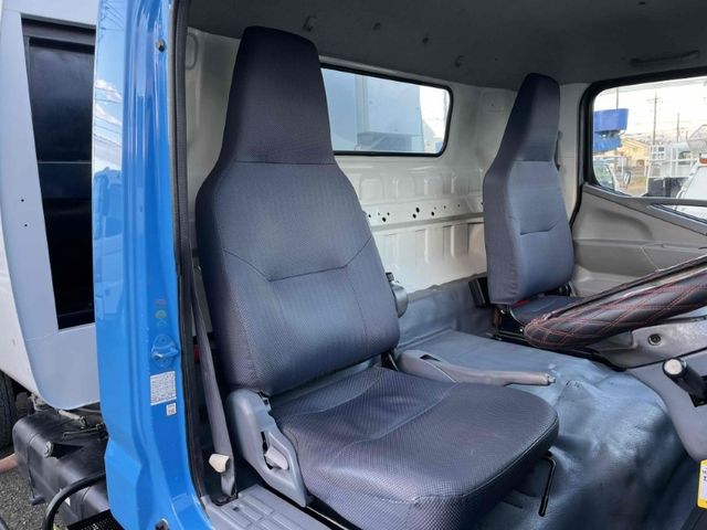 Mitsubishi CANTER 2009-03 188511-21