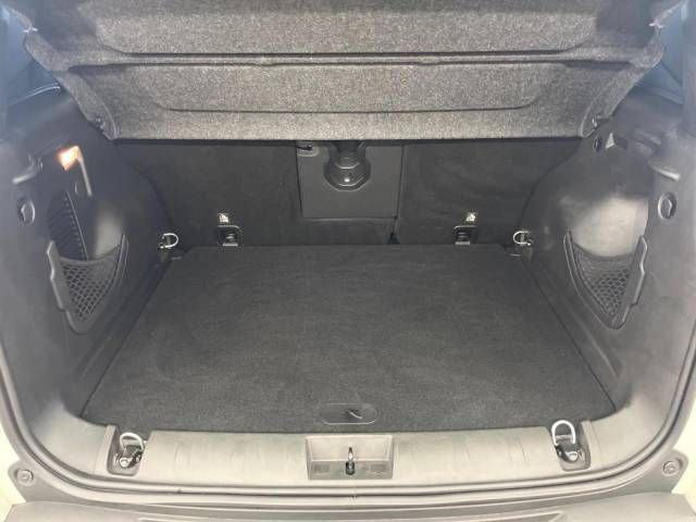 Jeep RENEGADE 2019-06 23157-12