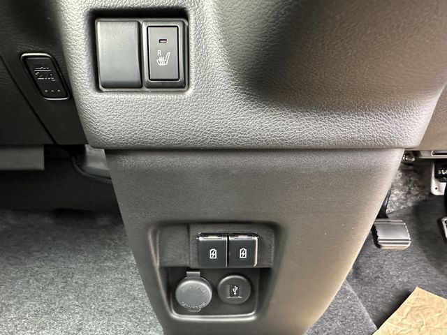 Suzuki SPACIA 2023-09 24797-21