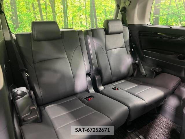 Toyota ALPHARD 2021-10 215804-10