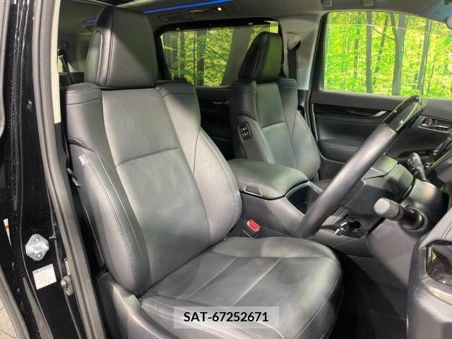 Toyota ALPHARD 2021-10 215804-8