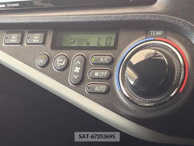 Toyota AQUA 2014-05 342085-5