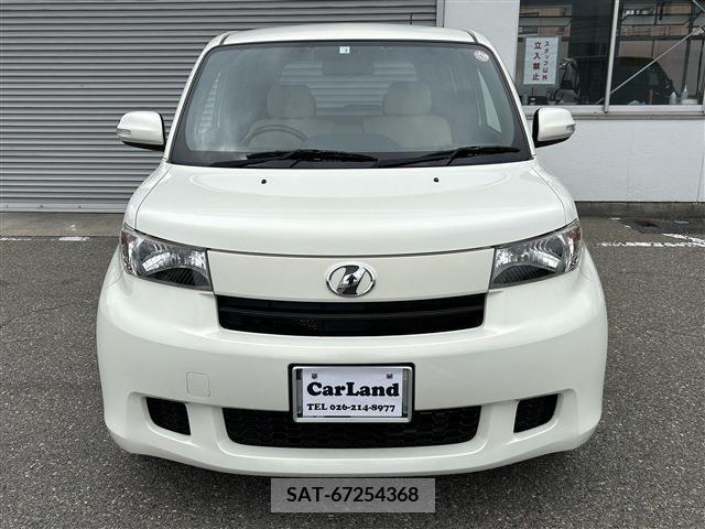 Toyota BB 2011-12 262004-1