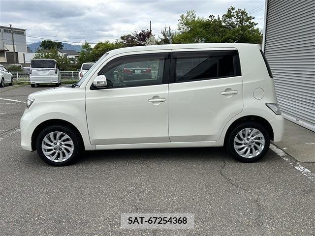 Toyota BB 2011-12 262004-3
