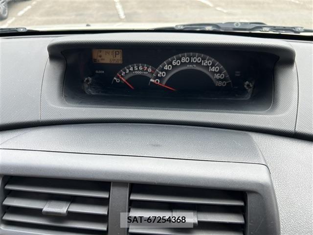 Toyota BB 2011-12 262004-13