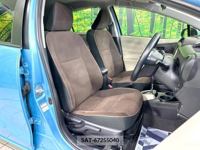 Toyota AQUA 2012-10 313940-8