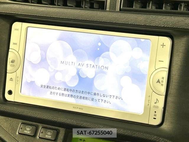Toyota AQUA 2012-10 313940-2