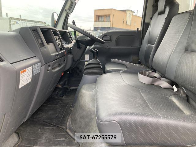 Isuzu ELF TRUCK 2020-08 203102-9