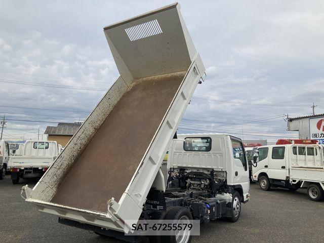 Isuzu ELF TRUCK 2020-08 203102-14