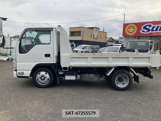 Isuzu ELF TRUCK 2020-08 203102-3