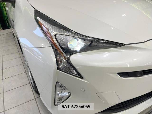 Toyota PRIUS 2018-08 237758-12