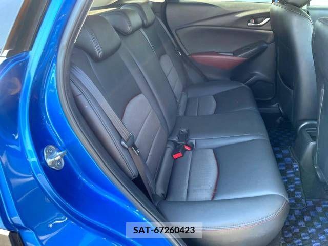 Mazda CX-3 2016-01 358470-9