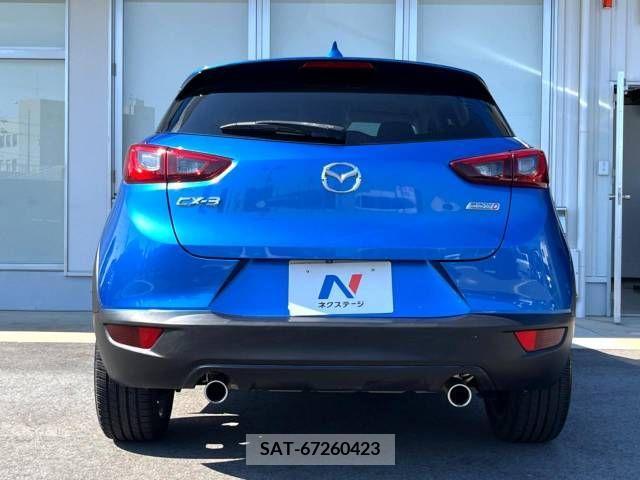 Mazda CX-3 2016-01 358470-15