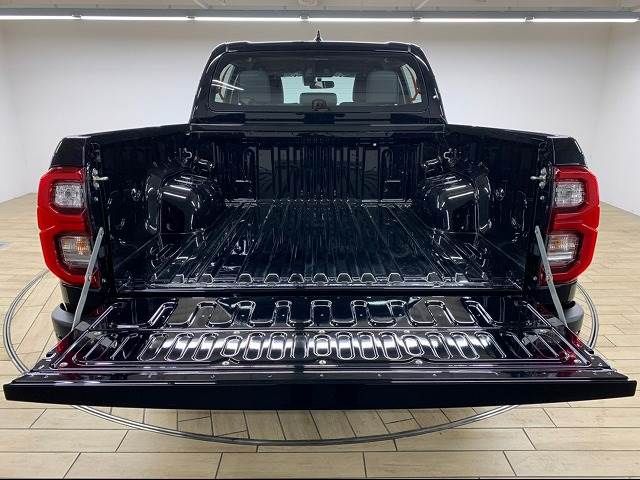 Toyota HILUX 2021-12 185400-10