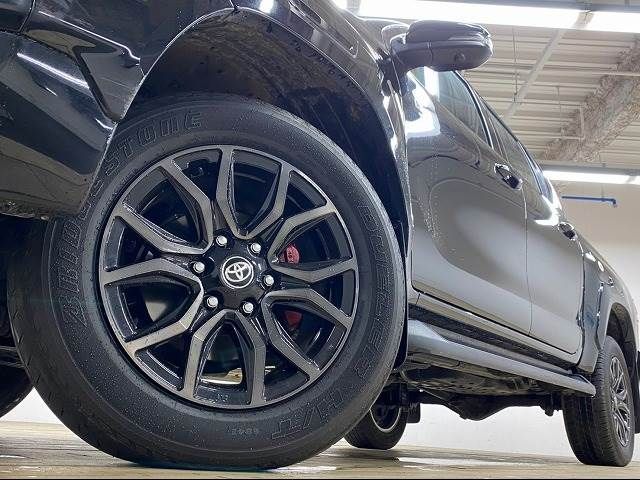 Toyota HILUX 2021-12 185400-18