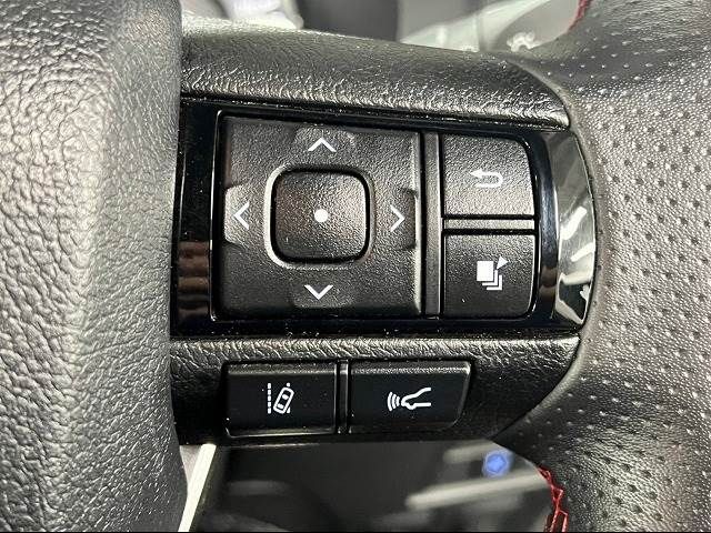 Toyota HILUX 2021-12 185400-5