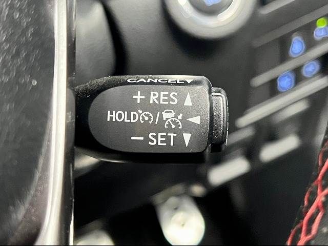 Toyota HILUX 2021-12 185400-4