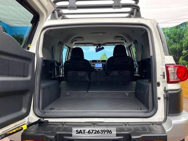 Toyota FJ CRUISER 2011-07 337775-10