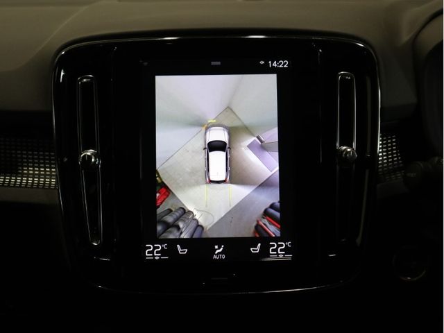 Volvo XC40 2019-12 21914-13